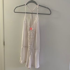 Victoria secret ! Romper in white